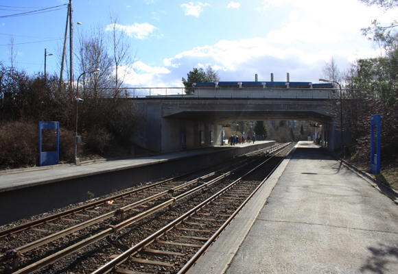 Bildet som tydelig viser at stasjonen er for liten. Foto: SN.
