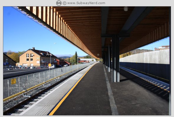 Kolsas-T-banestasjon-13102014-1-N-O-02