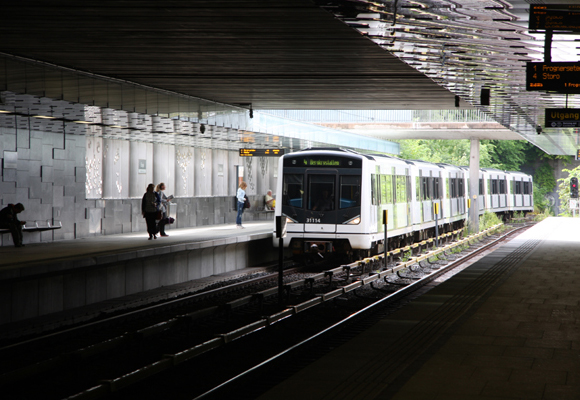 Situasjonsbilde fra Ensjø T-banestasjon. Foto: SN.