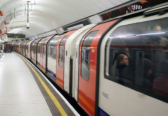 Togsett på Liverpool Street Station. Foto: Chris Sampson.